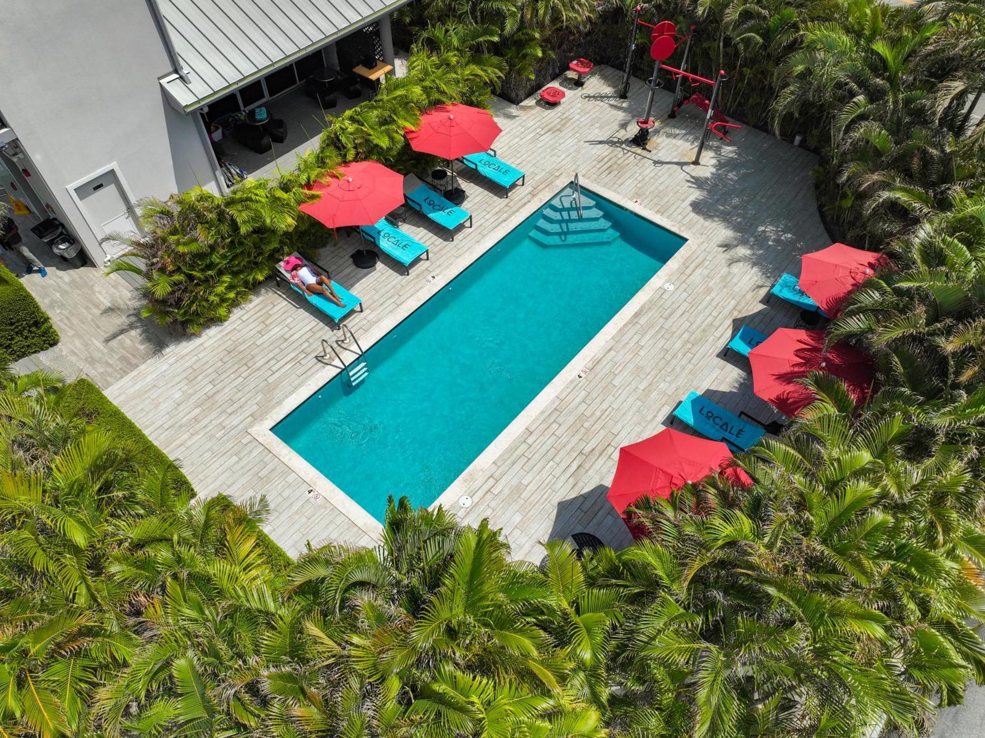 The Locale Hotel Grand Cayman George Town Luaran gambar