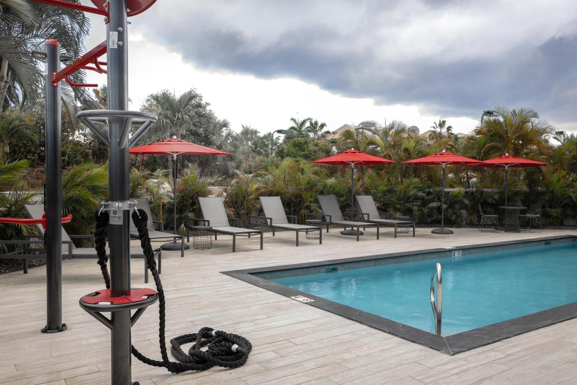 The Locale Hotel Grand Cayman George Town Luaran gambar