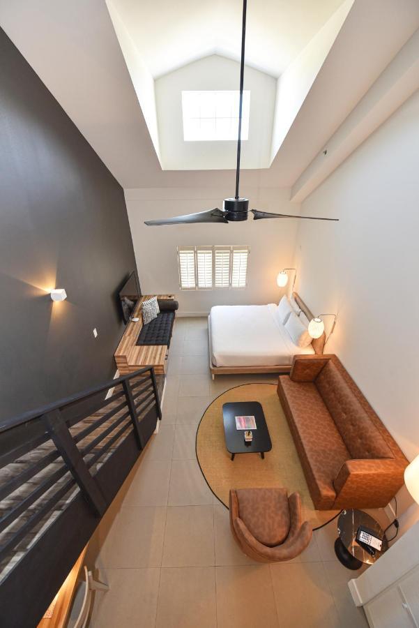 The Locale Hotel Grand Cayman George Town Luaran gambar